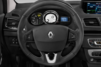 Renault Megane Bose Edition vue compteur